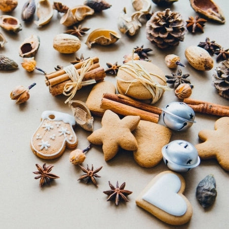 Christmas mixed spice Scented Bioethanol Fuel - 12 Bottles - The Stove House